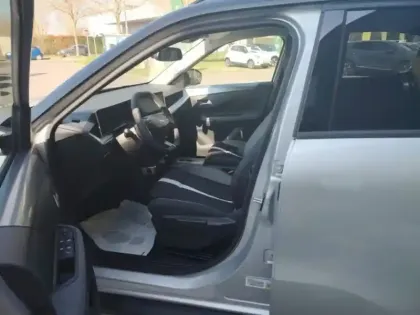 Photo 8 Opel Frontera  1.2 Turbo Hybrid 145ch GS e-DCT6