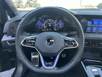 Photo 11 Volkswagen Golf  1.4 eHybrid 245ch GTE DSG6