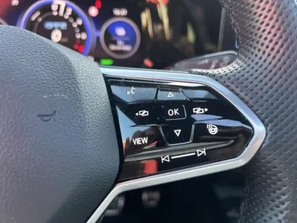 Photo 14 Volkswagen Golf  1.4 eHybrid 245ch GTE DSG6