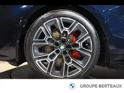 Photo 8 BMW Serie 5 Série 5 550e 489ch M Sport xDrive