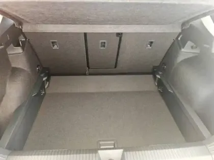 Photo 7 Volkswagen T-roc  1.5 eTSI 150ch Style DSG7