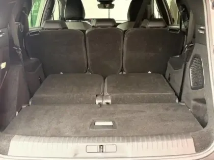 Photo 10 Peugeot 5008  Hybrid 145ch Allure e-DCS6