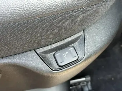 Photo 13 Citroën C4 Picasso Grand C4 SpaceTourer PureTech 130ch S&S Shine Pack EAT8 7cv