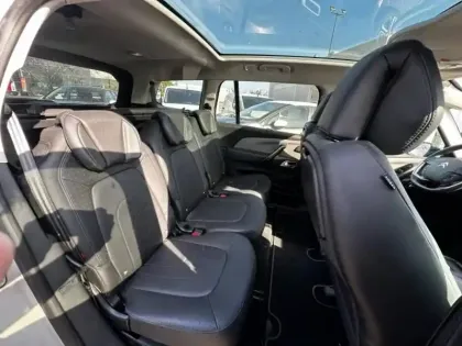 Photo 12 Citroën C4 Picasso Grand C4 SpaceTourer PureTech 130ch S&S Shine Pack EAT8 7cv