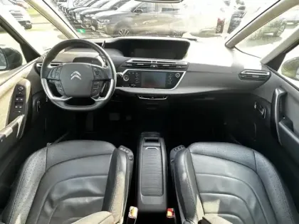 Photo 8 Citroën C4 Picasso Grand C4 SpaceTourer PureTech 130ch S&S Shine Pack EAT8 7cv