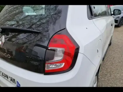 Photo 13 Renault Twingo  E-Tech Electric Authentic R80 Achat Intégral
