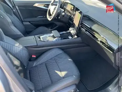 Photo 19 Renault Austral  1.2 E-Tech full hybrid 200ch esprit Alpine - 26