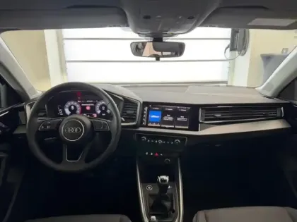 Photo 11 Audi A1  Sportback 25 TFSI 95ch Design