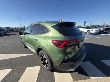 Photo 6 Ford Kuga  2.5 Duratec 180ch Hybrid FlexiFuel Active X Powershift