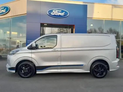 Photo 6 Ford Custom Gén. II Ph1 Sport 1