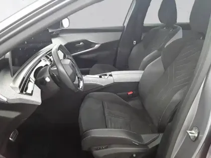 Photo 82 Peugeot 3008  Electrique 210 ch 73 kWh