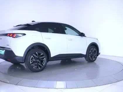 Photo 68 Peugeot 3008  Hybrid 145 e-DCS6