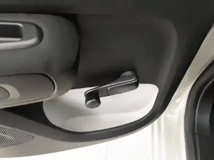 Photo 42 Citroën C3 Gén. III Ph2 Feel Business 5