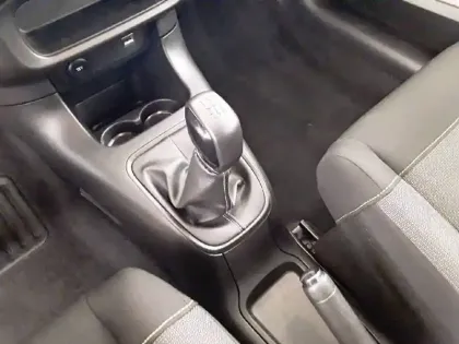 Photo 33 Citroën C3 Gén. III Ph2 Feel Business 5