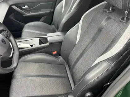 Photo 10 Peugeot 308  PHEV 180 e-EAT8