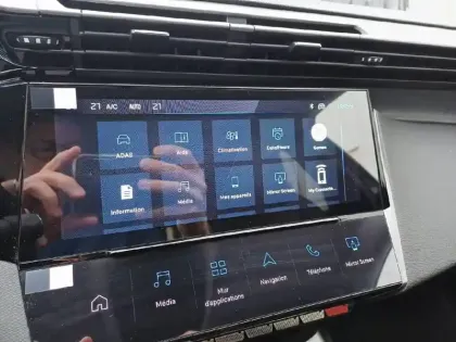 Photo 19 Peugeot 308  Hybrid 145 e-DCS6