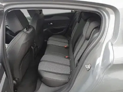 Photo 11 Peugeot 308  Hybrid 145 e-DCS6