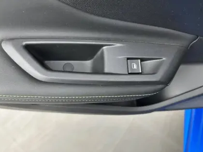 Photo 14 Peugeot 308  PHEV 180 e-EAT8