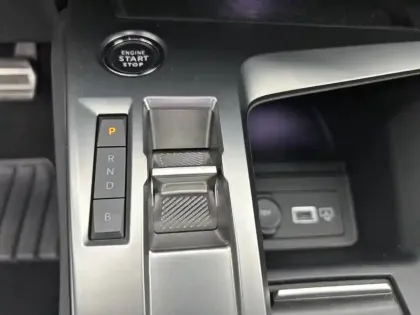 Photo 13 Peugeot 308  PHEV 180 e-EAT8