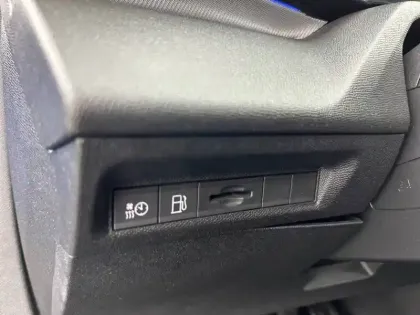 Photo 26 Peugeot 308  PHEV 180 e-EAT8