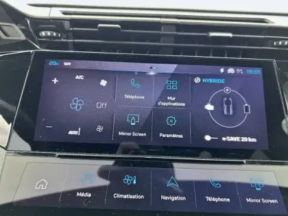 Photo 23 Peugeot 308  PHEV 180 e-EAT8