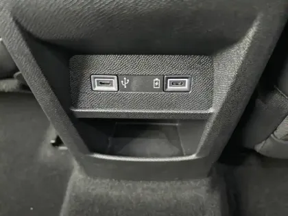 Photo 17 Peugeot 308  PHEV 180 e-EAT8