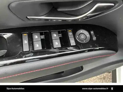 Photo 19 Hyundai Tucson  1.6 T-GDI 215 Hybrid BVA6