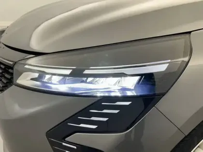 Photo 33 Renault Clio Gén. V (BJA) Ph2 Evolution 5