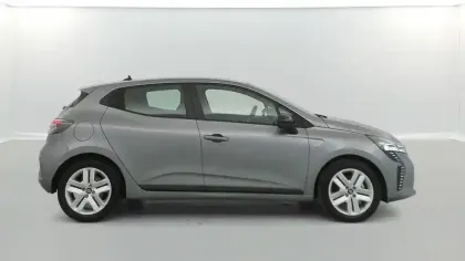 Photo 72 Renault Clio  E-Tech full hybrid 145 ch GSR2