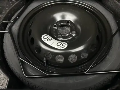 Photo 35 Renault Clio Gén. V (BJA) Ph2 Evolution 5