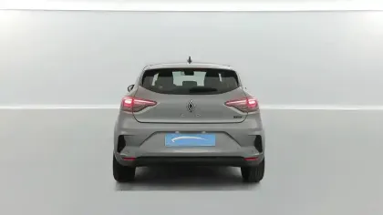 Photo 41 Renault Clio  E-Tech full hybrid 145 ch GSR2