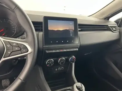 Photo 11 Renault Clio  TCe 90