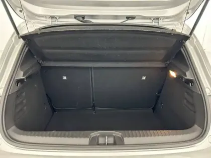 Photo 45 Renault Clio Gén. V (BJA) Ph1 NG Equilibre 5