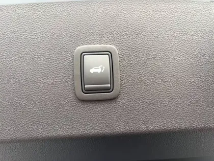 Photo 14 Renault 4 Renault  E-Tech Electrique 150 ch autonomie confort