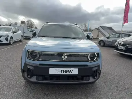 Photo 7 Renault 4 Renault  E-Tech Electrique 150 ch autonomie confort