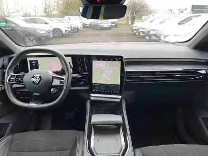 Photo 16 Renault Austral  E-Tech hybrid 200