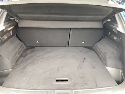 Photo 12 Renault Austral  E-Tech hybrid 200