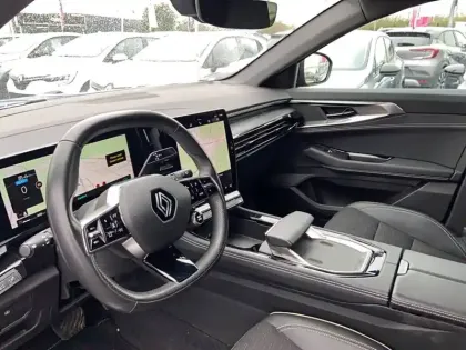 Photo 8 Renault Austral  E-Tech hybrid 200