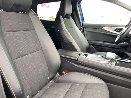 Photo 19 Renault Austral  E-Tech hybrid 200