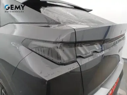 Photo 16 Peugeot 3008  Hybrid 145 e-DCS6