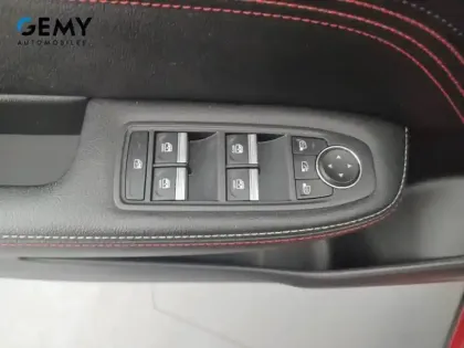 Photo 51 Renault Arkana  TCe 140 EDC FAP - 21B