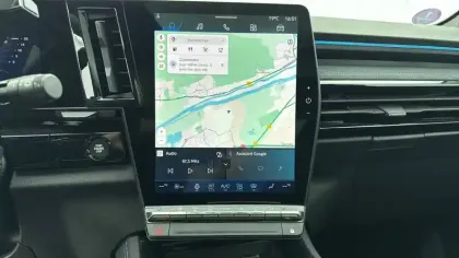 Photo 11 Renault Austral  E-Tech full hybrid 200 GSR2