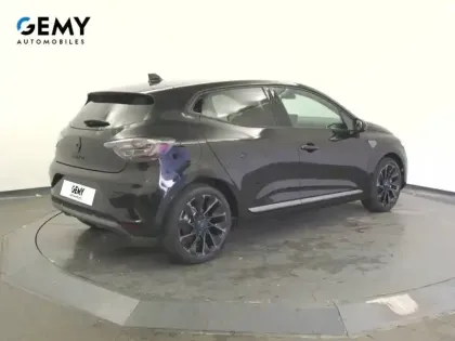 Photo 38 Renault Clio  E-Tech full hybrid 145 ch GSR2