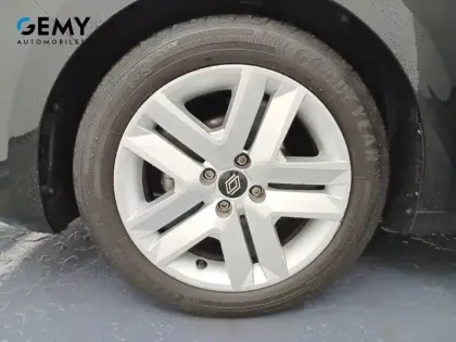 Photo 72 Renault Clio  TCe 90