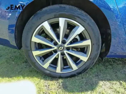 Photo 10 Renault Megane Mégane IV Estate E-TECH Plug-In Hybride 160