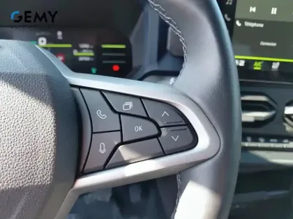 Photo 111 Dacia Duster  Hybrid 140