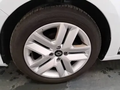 Photo 15 Renault Clio  Eco-G 100 GSR2