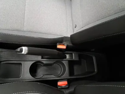 Photo 74 Renault Clio Gén. V (BJA) Ph2 Evolution 5