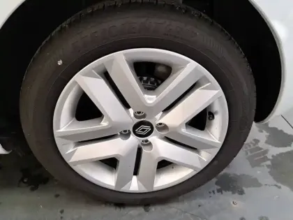 Photo 100 Renault Clio  Eco-G 100 GSR2