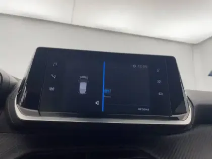 Photo 25 Peugeot 208  PureTech 75 S&S BVM5